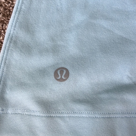 Light Blue Lululemon Top. Size 6. - Picture 3 of 3